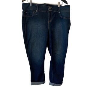 Torrid Women's Dark Blue Midrise Boyfriend‎ Cropped Jeans Size 16
